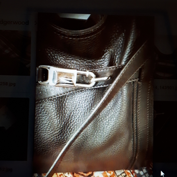 Handbag - Picture 3 of 6